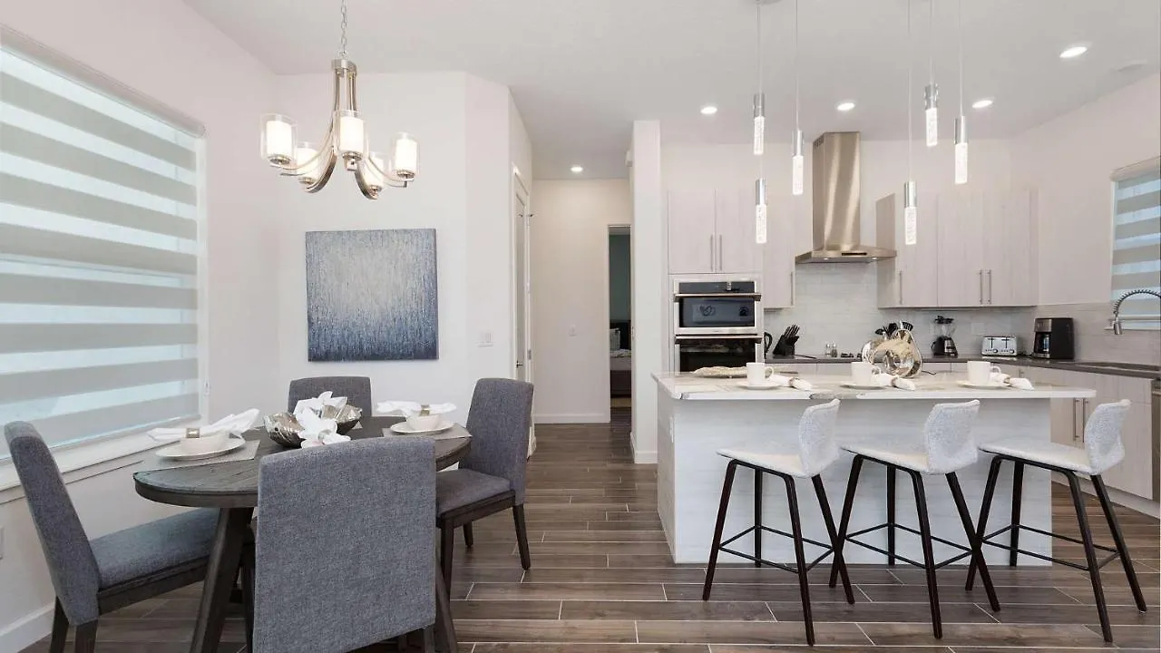 Paradise At Providence - Exclusive 4 Bed Pool Home Davenport